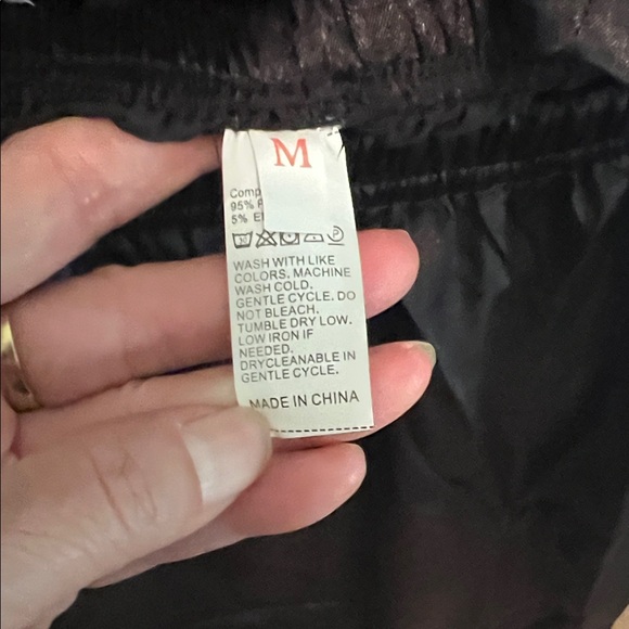 # 0711+ Women Black Satin Pajama Set - Picture 5 of 10